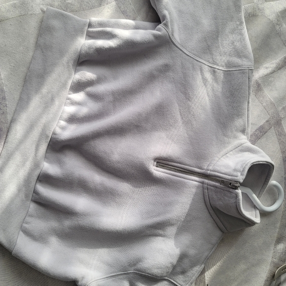 TNA COZYAF zipup crop sweater (never worn) - Picture 4 of 5